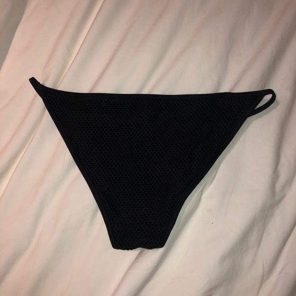 VS Mesh Bikini Bottom - Picture 2 of 3